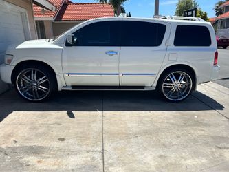 2005 Infiniti Qx56