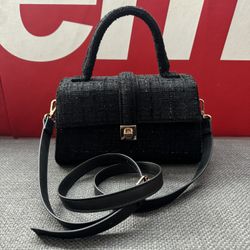 H&M crossbody bag $15