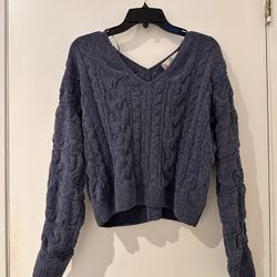Knitted Sweater 