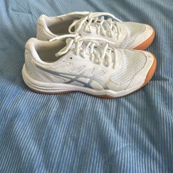 Asics women’s tennis shoes