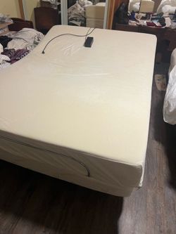 Full Tempur-Pedic Mattress + Adjustable Power Base (Head & Foot Move)