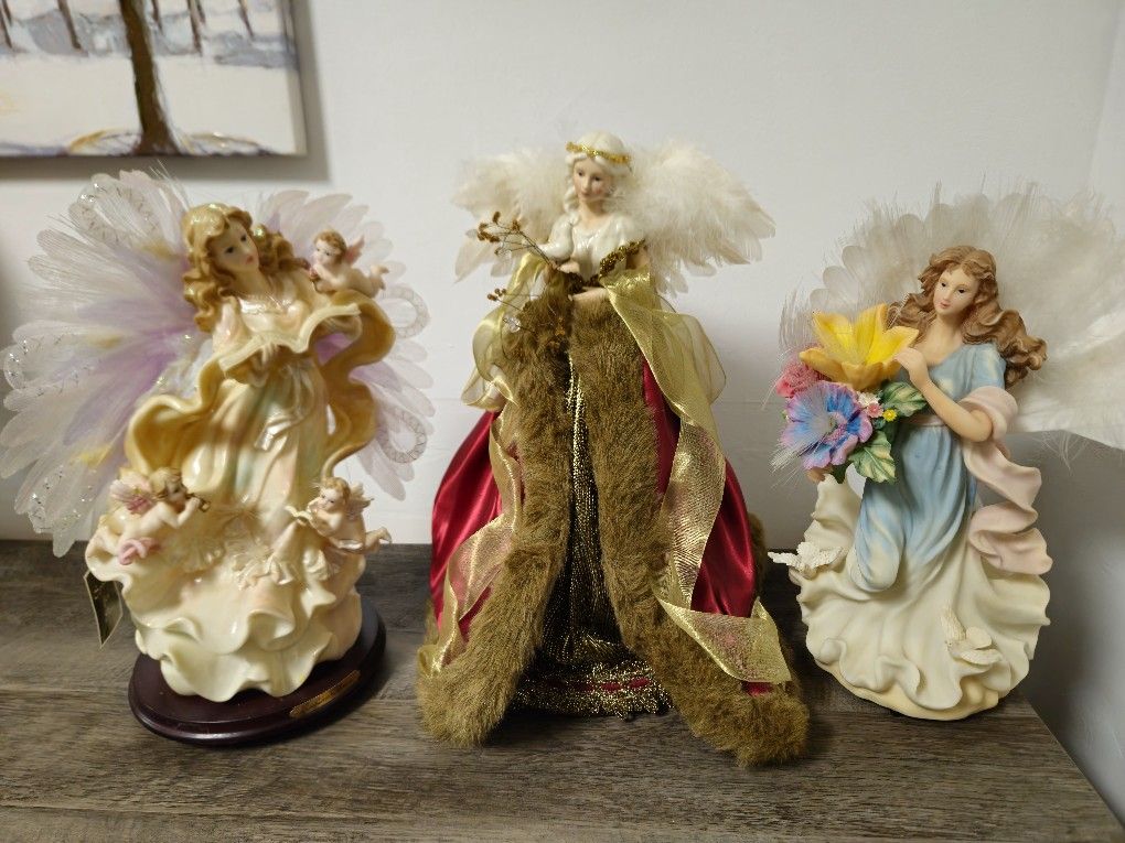 Porcelain Angels Figures