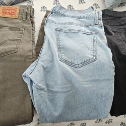 Levi's Jeans And Old Navy Jean