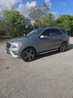 2012 Mercedes-Benz ML-Class