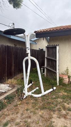 Punching bag sturdy stand