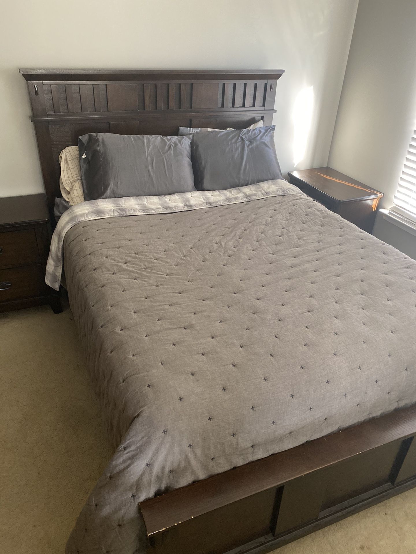 Queen bed Frame and accessories