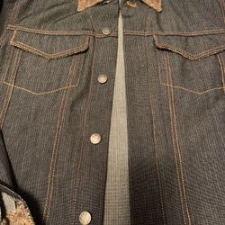 M . Men Brand New Denim Jacket Very Elegant $35