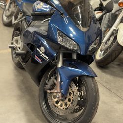 Honda 2004 CBR1000RR Motorcycle - Clean Title