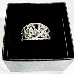 10K DIAMOND RING 