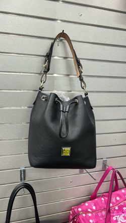 dooney and bourke bag