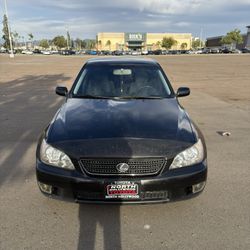 2005 Lexus IS300