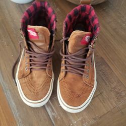 Men's Vans Shoes Size 7