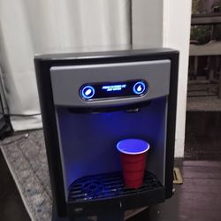 Follett 7CI100A Countertop Ice & Water Dispenser – Chewblet Nugget Ice