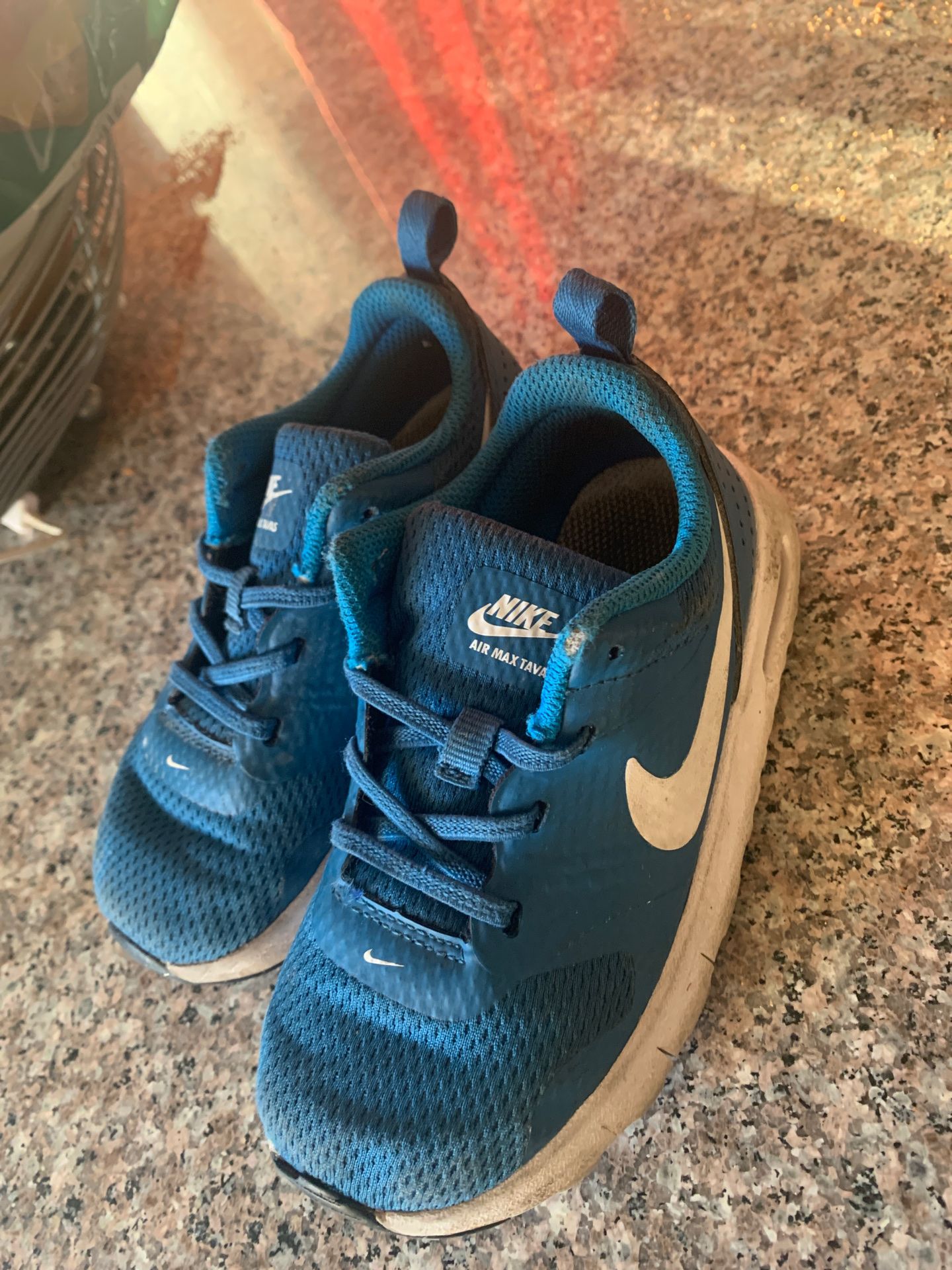 Toddler Nike shoes size 10