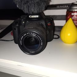 Canon  EOS Rebel T5i Camera 