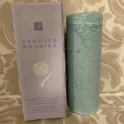 Avon September Aster Pillar Candle 