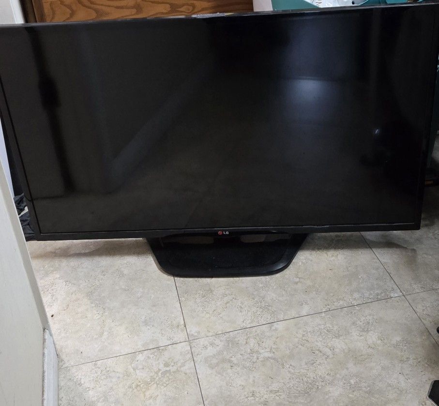 42 Inch LG tv