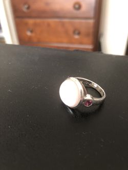 Round pink opal in sterling silver size 8