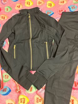 Black Lululemon cropped define set