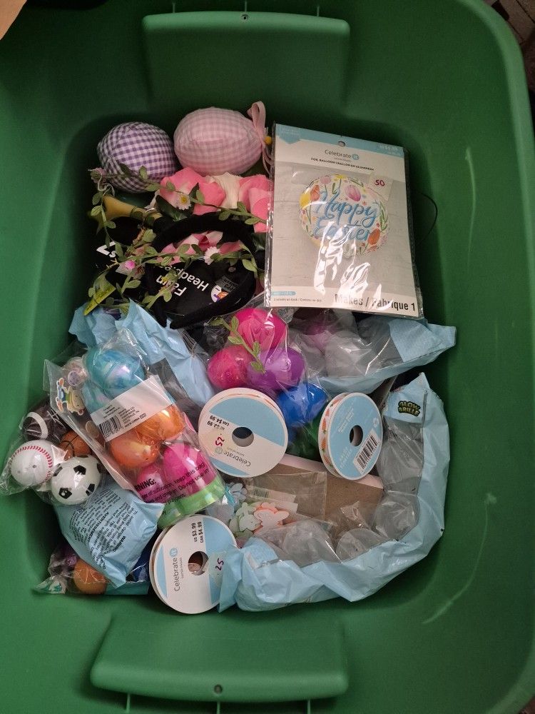 Random Christmas And Easter Things