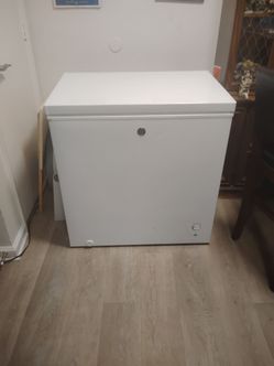 White Chest Freezer