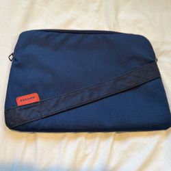 16” Tucano Laptop Sleeve Dark Blue