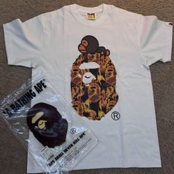 white and orange Bape T-Shirt medium