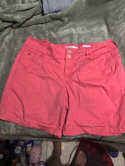 Women’s shorts
