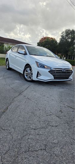 2020 Hyundai Elantra