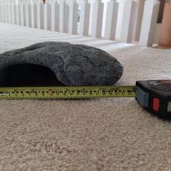 Medium Hideaway Cave Reptiles