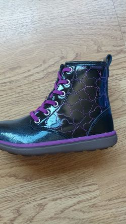 Shoes, boots ,girls, size 10 . - 10,5 Stride rite