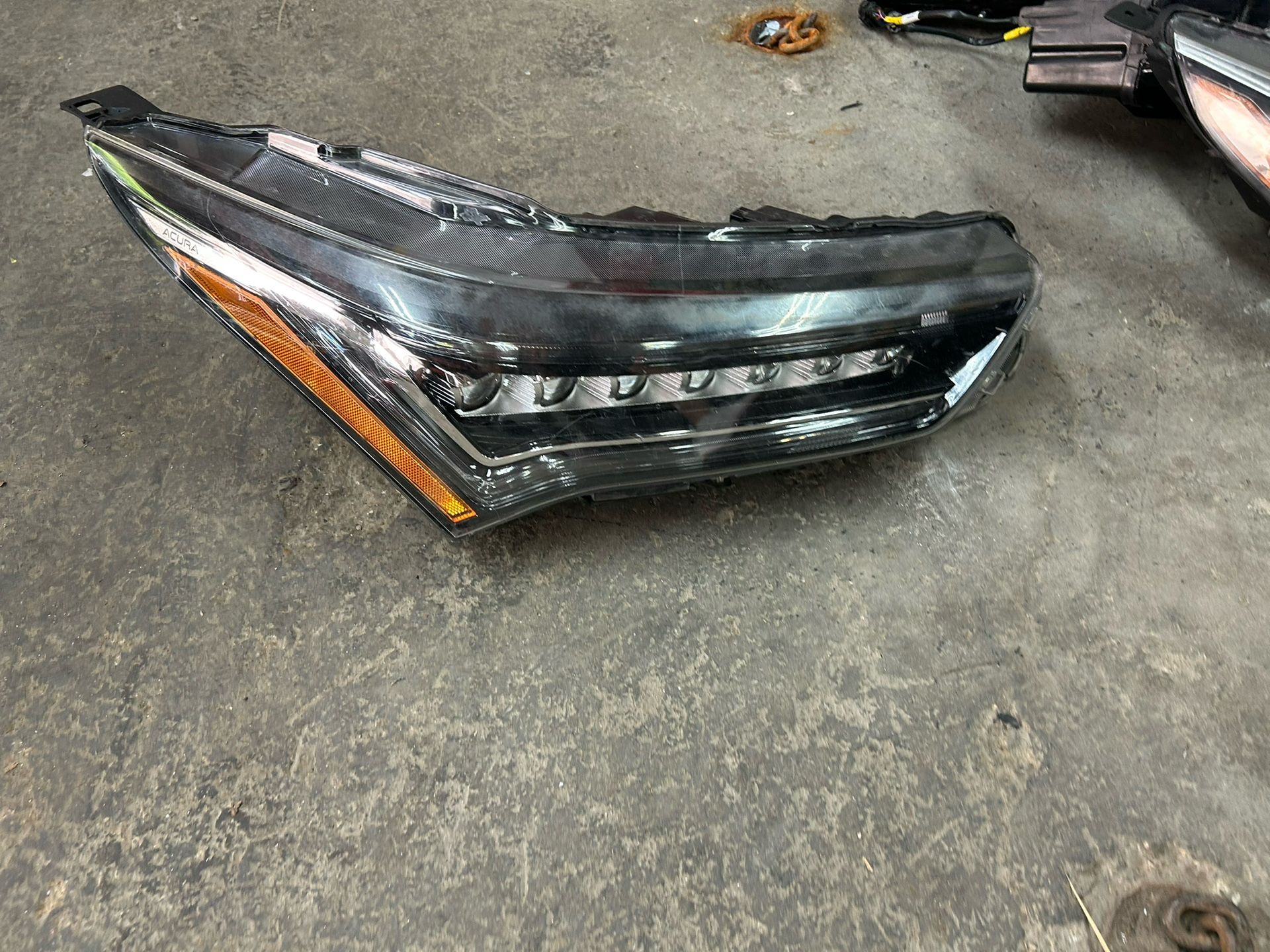2022-23 ACURA RDX RH HEADLIGHT BLACK HOUSING FULL LED OEM