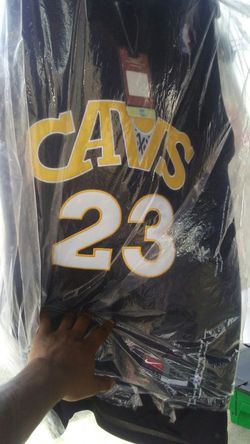 Brandnew Lebron James jersey