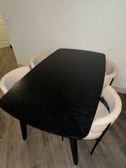 TABLE AND CHAIR SET