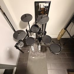 Drums Set Electronic Alesis Nitro