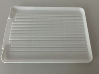 Dish draining board