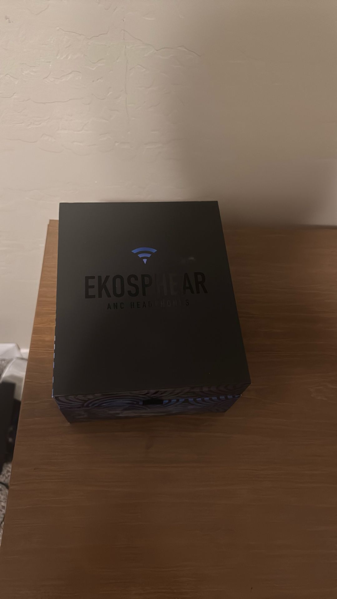 Dave N Busters Headphones