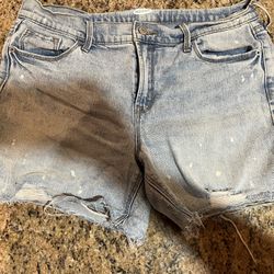 Old Navy Ladies Jean Shorts - Size 10 - Light Blue