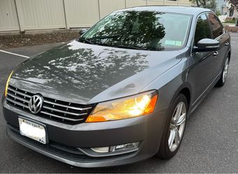 2104 VOLKSWAGEN PASSAT TDI SEL PREMIUM