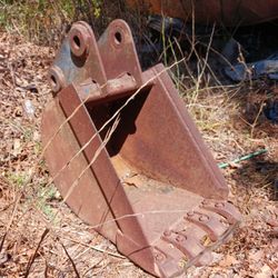 60 Liter Excavating Bucket