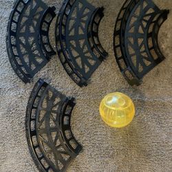 Hamster Race Track + Ball