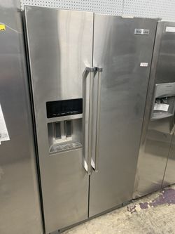 Kitchen aid side by side in stainless steel used counter depth