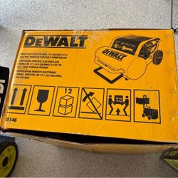 Dewalt New Compressor 4.5 Gallons 