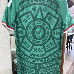 Mexico jersey XL — fits like a Lar