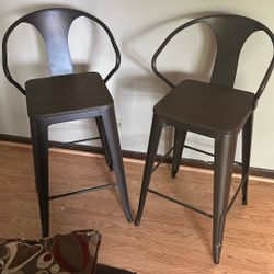 high Chairs (2)