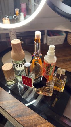 Perfume lot