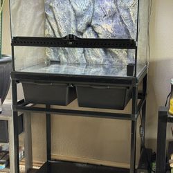 Exo Terra Terrarium With Zilla Stand
