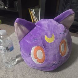Sailor Moon Luna Plush