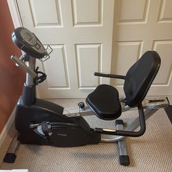 Universal Fitness Recumbent Exercise Bike Magnetic Resistance Cardio Workout
