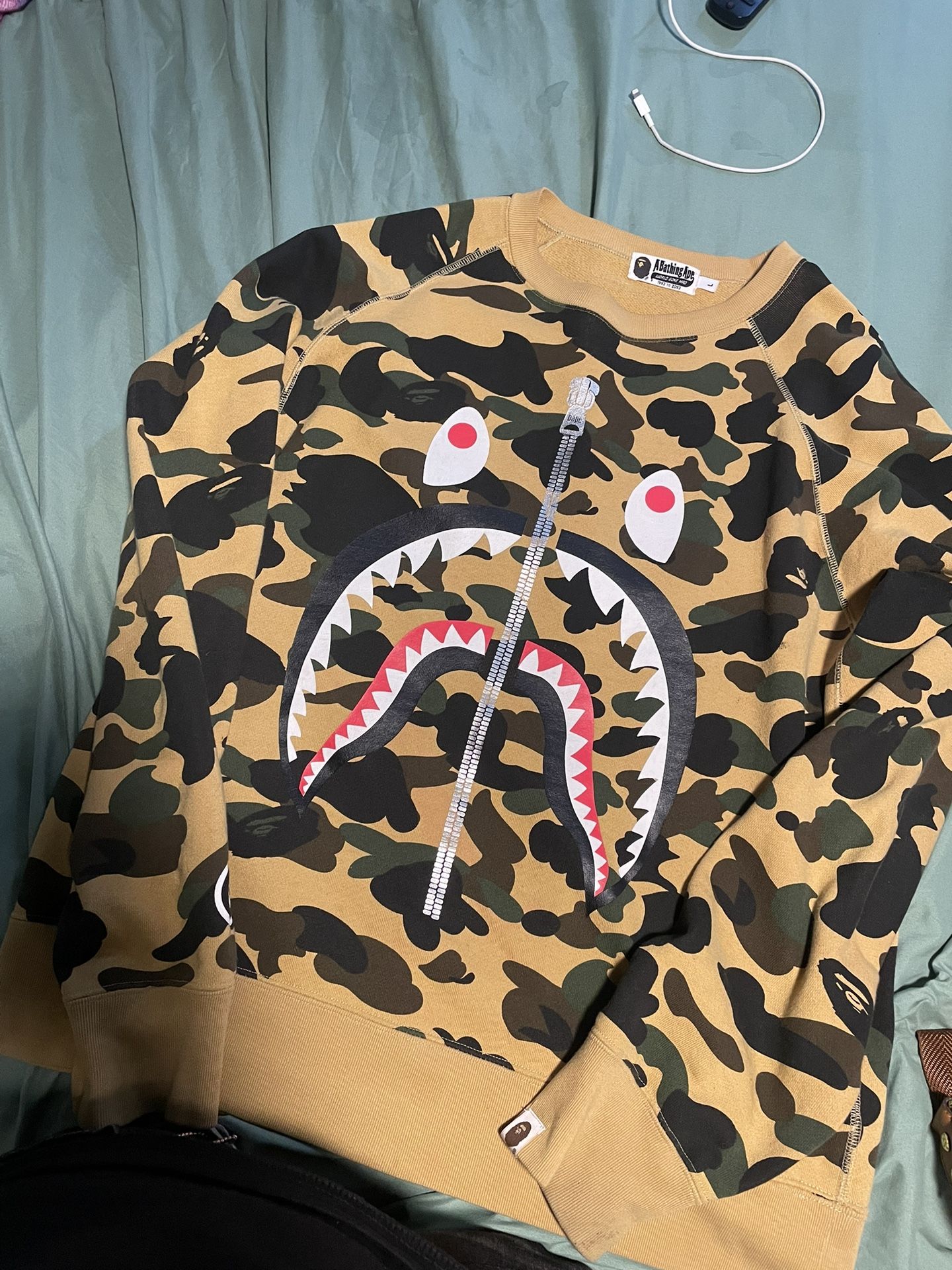 Bape Crewnekc